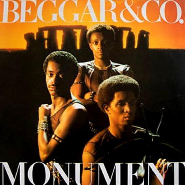 Beggar & Co. - Monument