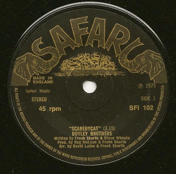 The Doyley Brothers - Scaredycat / Little Smile